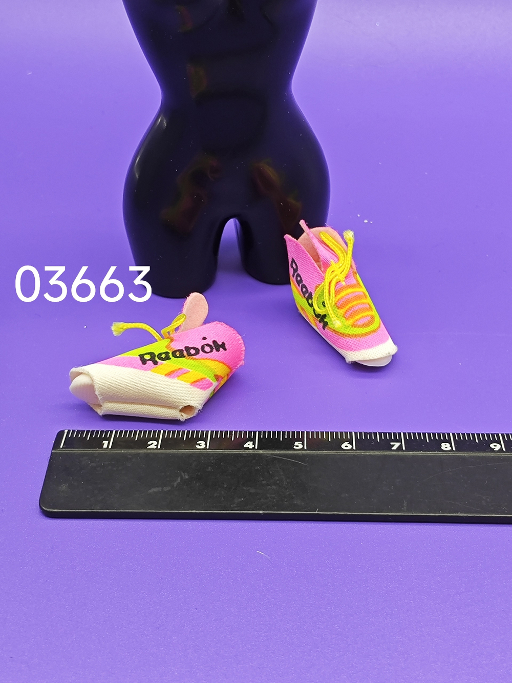 Обувь для куклы Барби винтаж кроссовки 03663