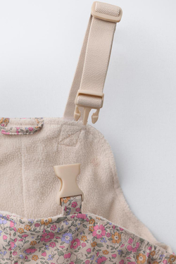 ZARA ПРОРЕЗИНЕННЫЙ КОМБИНЕЗОН С ПРИНТОМ WATER RESISTANT, БЛЕДНО-РОЗОВЫЙ