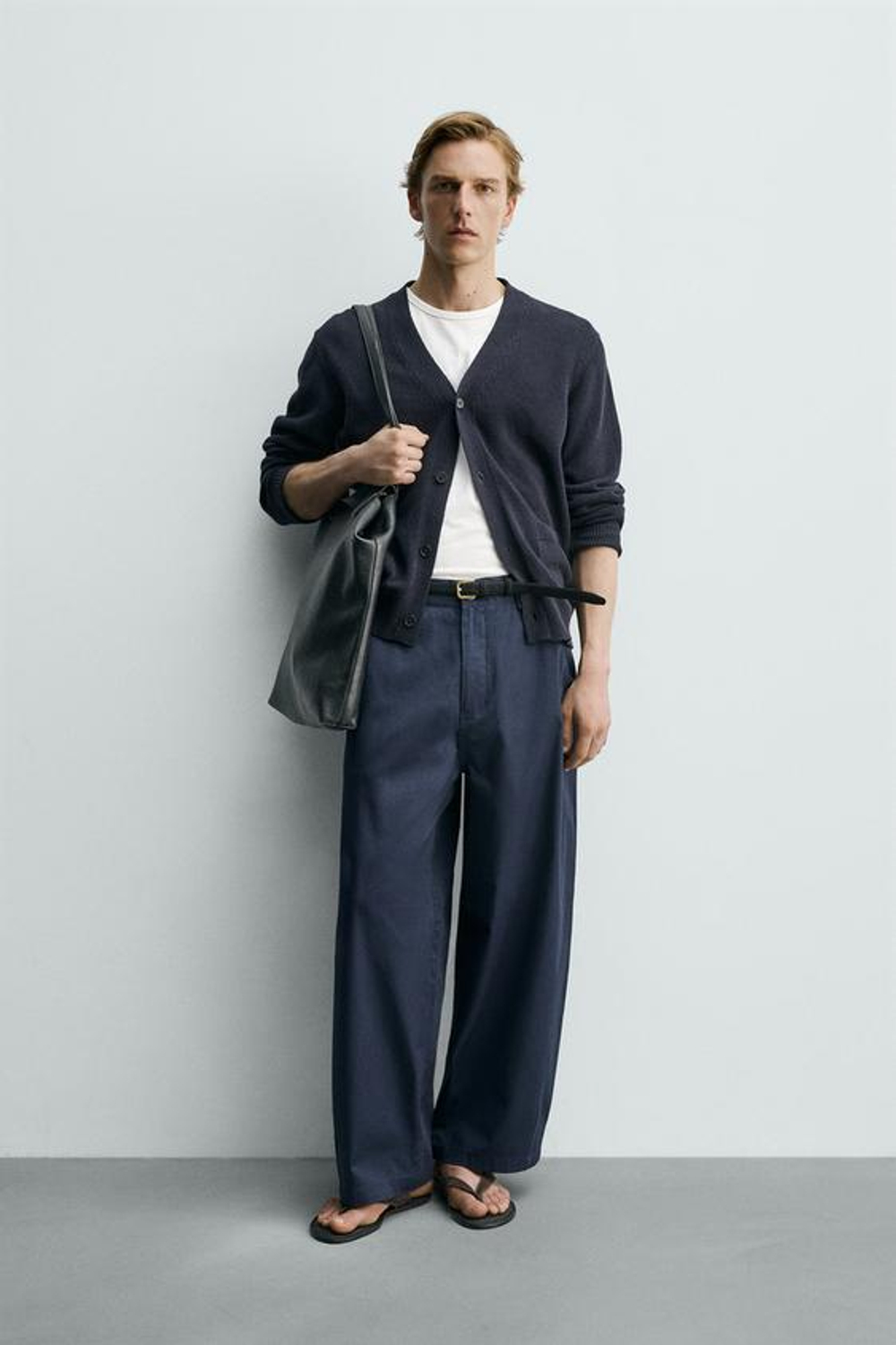 ZARA УКОРОЧЕННЫЕ БРЮКИ WIDE FIT, МОРСКОЙ СИНИЙ