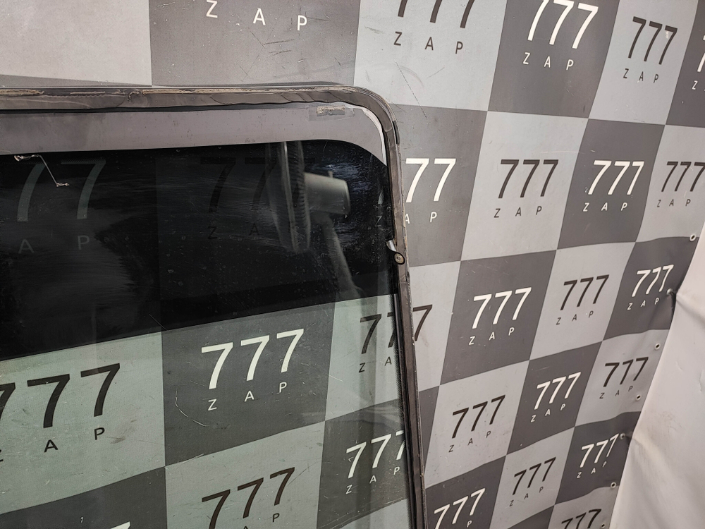 Стекло лобовое GAC M8 23-нв Б/У Оригинал