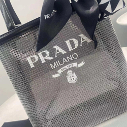 Сумка Prada