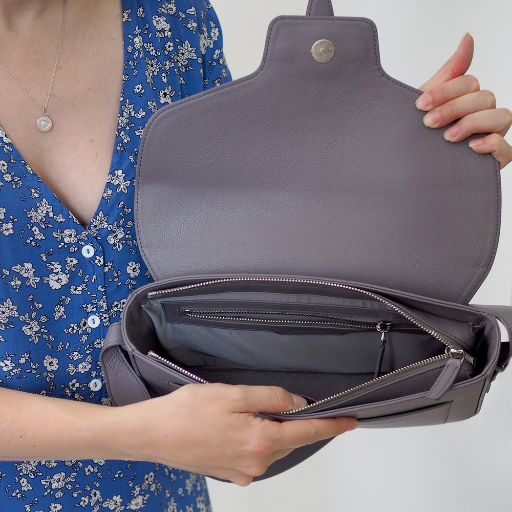 Сумка Universel из кожи теленка, серо-фиолетового цвета