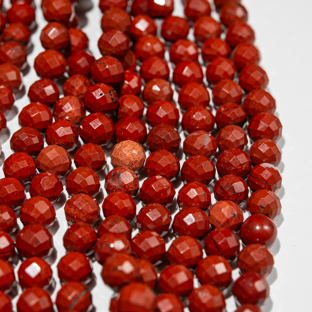 Яшма красная натуральная, 6,3мм, шар, микроогранка