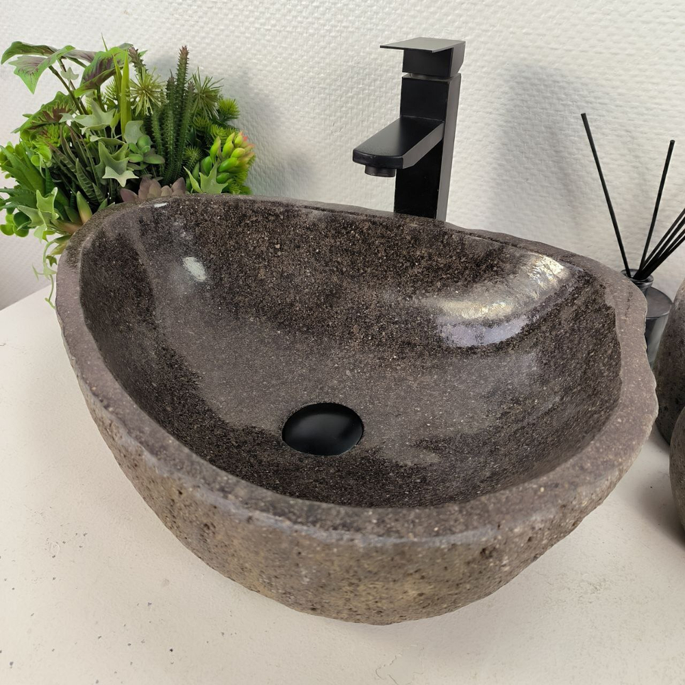 Раковина из речного камня RS-65594 49*38*15 0865