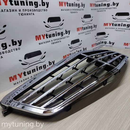 Решетка радиатора AVANGARDE для Mercedes E W212