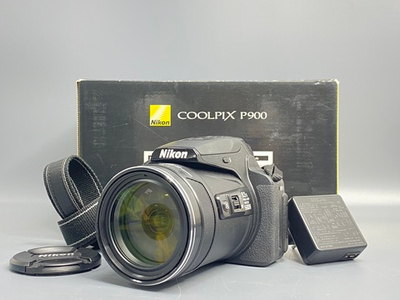 Nikon Coolpix P900