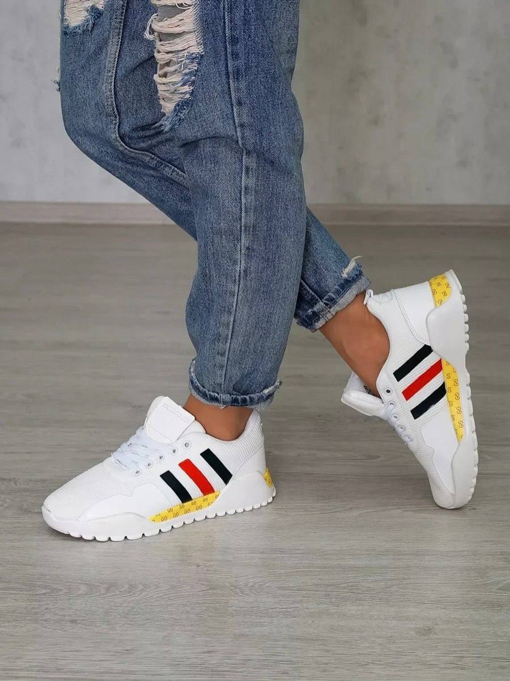 Кроссовки женские летние