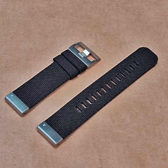 Ремешок нейлоновый 22 мм жакардовое плетение для Garmin MARQ / Epix / Fenix (47 мм) (Черный, серебристый)