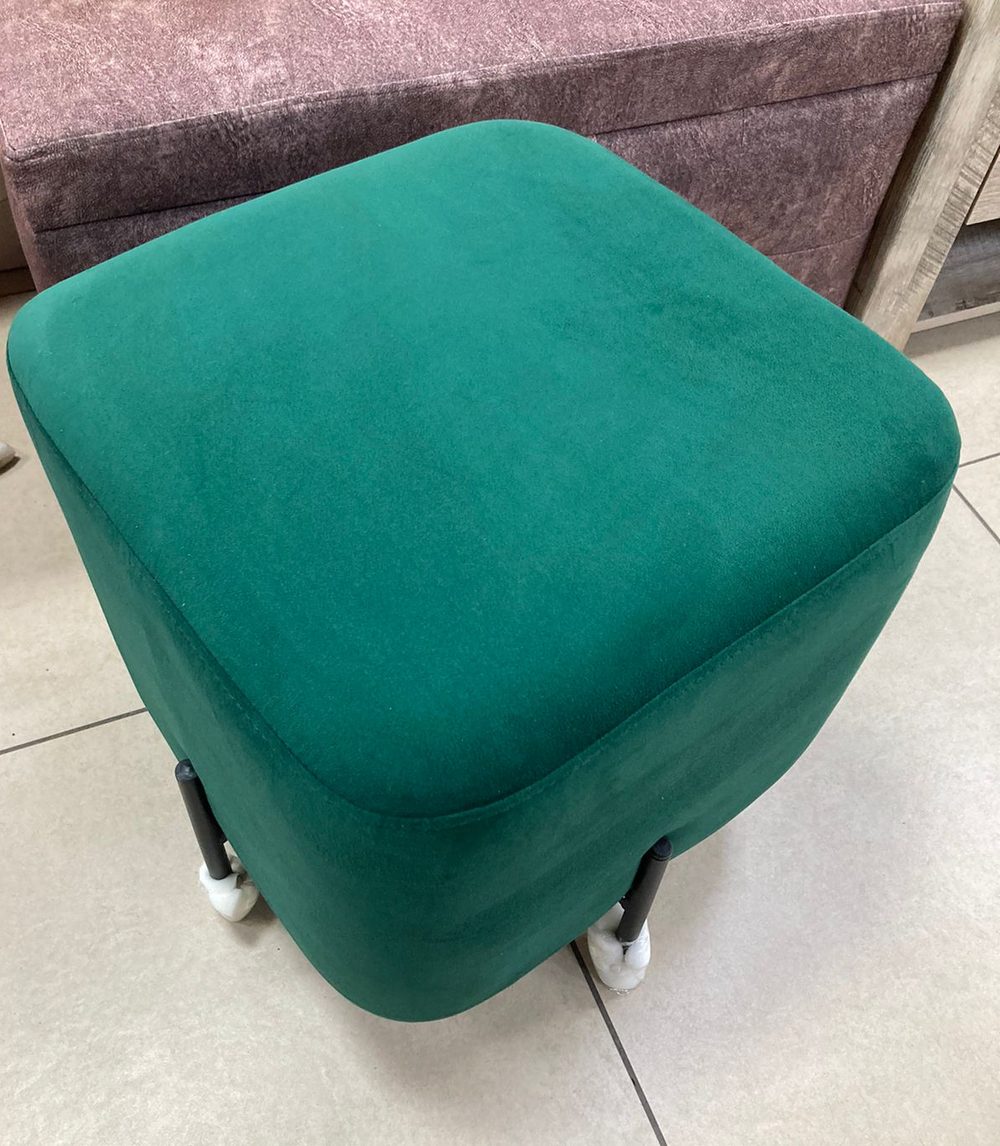 Пуфик Агат велюр изумруд/черный