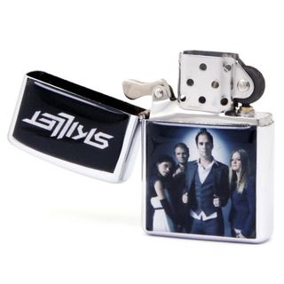 Зажигалка  сувенирная Skillet группа (210)