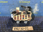 Блок предохранителей салонный NISSAN PRESAGE 1998