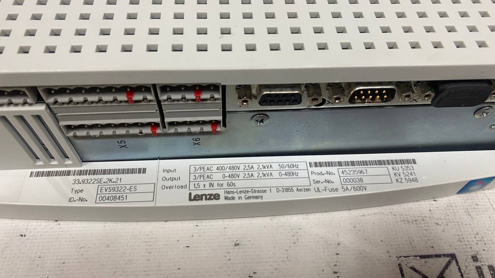 Lenze EVS9322-ES б/у