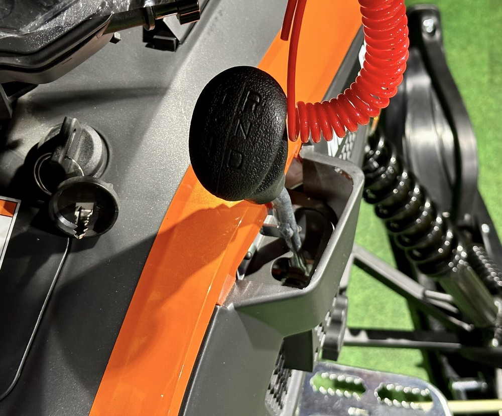 Снегоход MOTOLAND Snowfox 200