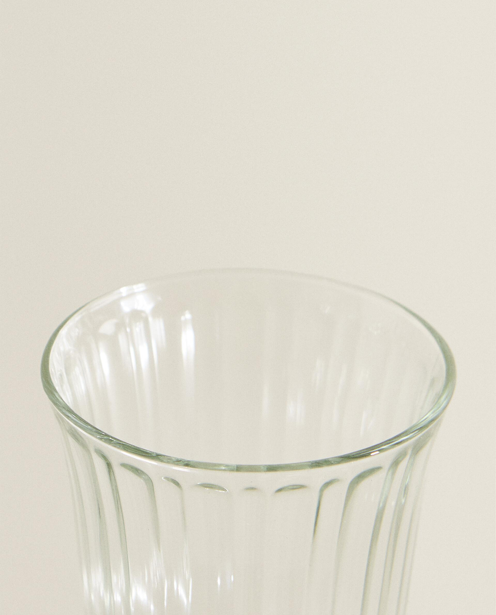Zara Home бокал из стекла, цвет зелёный, 15.9 см