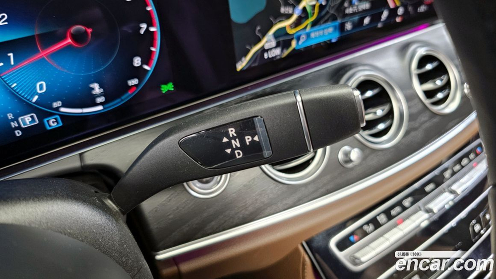 Mercedes-Benz E-Class W213 E250 Avangarde (11.2022)