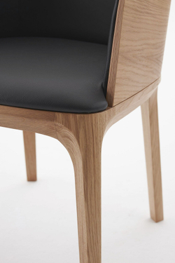 Дизайнерский стул MAKK с подлокотниками