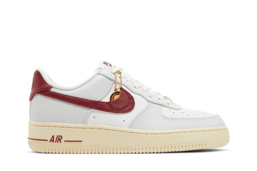 Кроссовки Nike Air Force 1 Low (Женская размерная сетка)