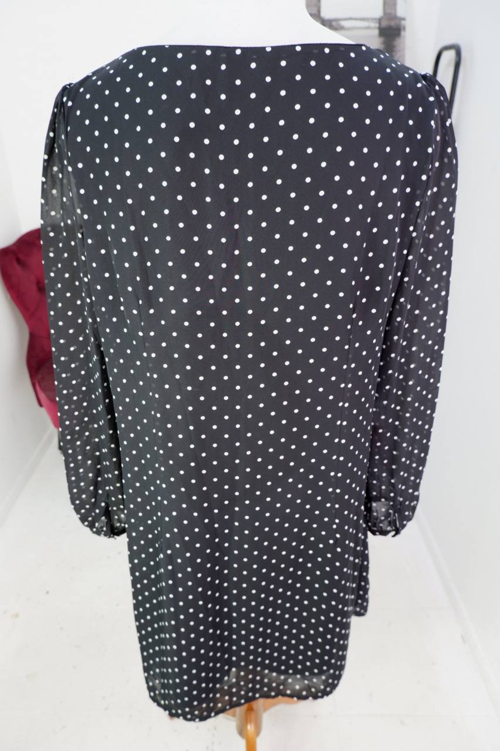 Платье FunDay в горошек, маркировка XL, визуально на 50 размер