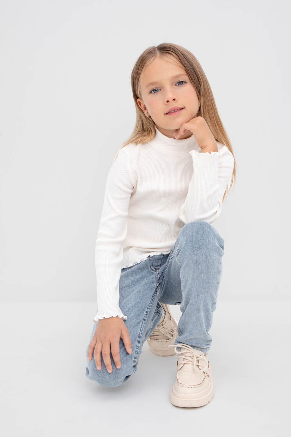 КР 302251/белая лилия к431 джемпер для девочки Crockid.