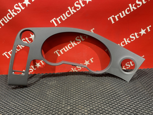 Рамка приборной панели 2018г