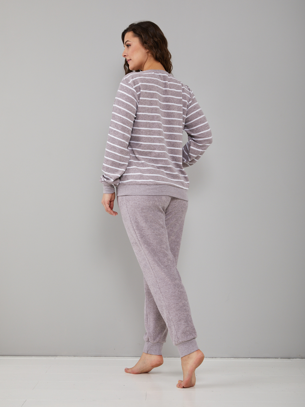 Костюм с брюками КБм-590/бежевый-полоса