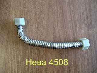 Трубка от водяного узла к теплообменнику для газовой колонки Нева 4508 с 2017 г.