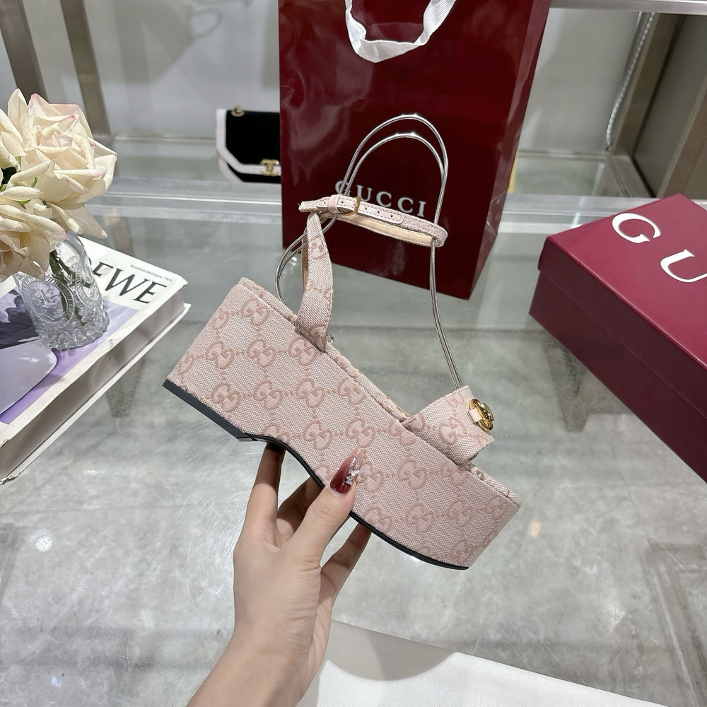 Gucci Horsebit Flatform Sandal