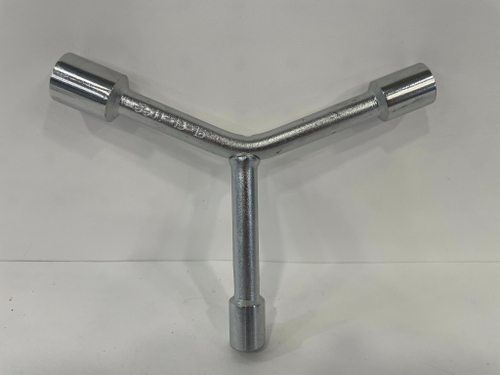 Ключ гаечный тройной 11-13-15 (1 шт.)