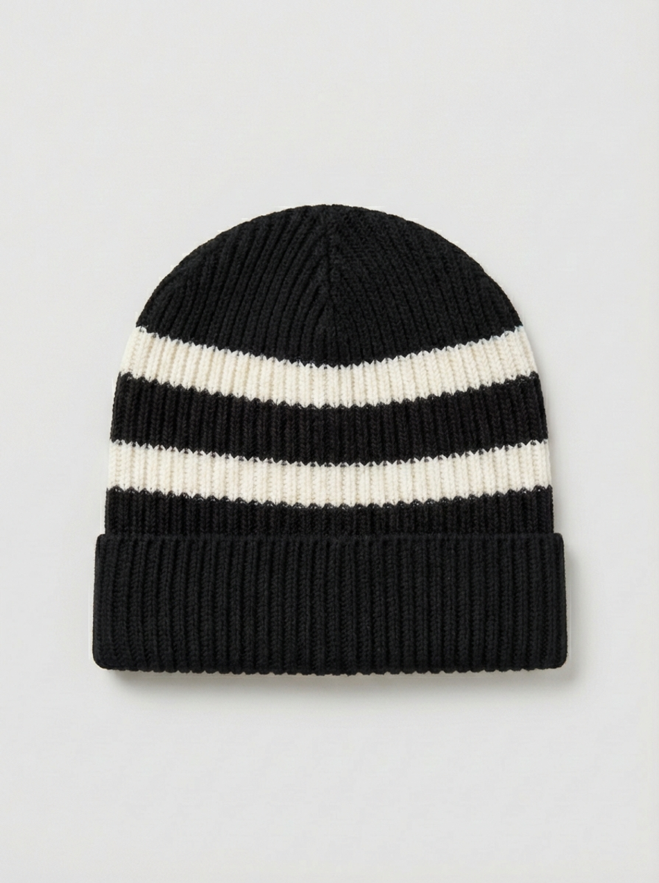 Шапка в полоску