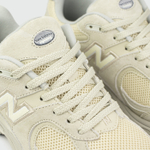 Кроссовки New Balance 2002 Bone Wmns