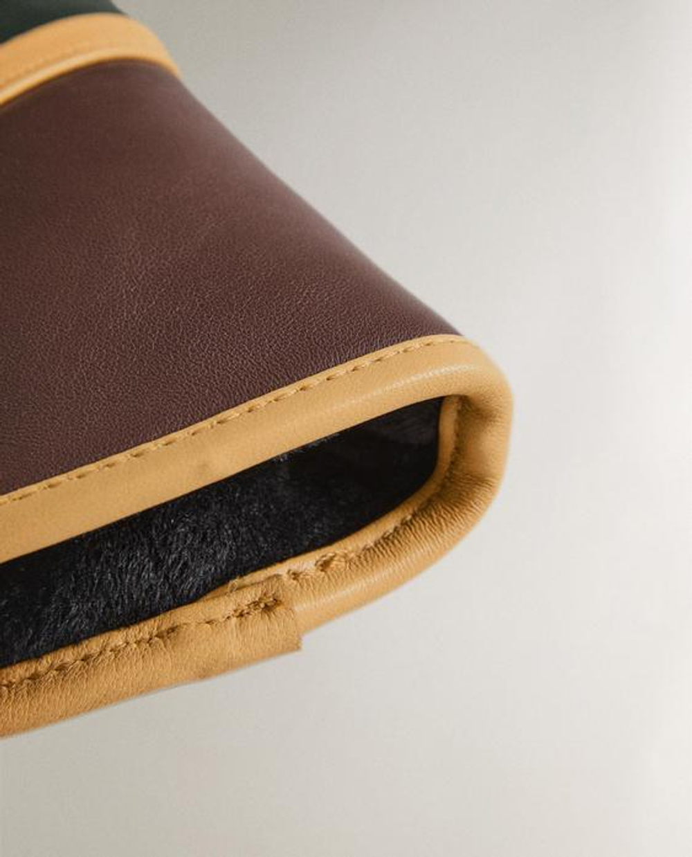 ZARA HOME КОЖАНЫЙ ЧЕХОЛ ДЛЯ ГИБРИДНОЙ КЛЮШКИ ДЛЯ ГОЛЬФА, КОРИЧНЕВЫЙ