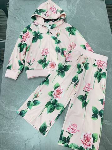 Костюм Dolce&Gabbana