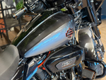 Harley-Davidson CVO Street Glide 121 (Raven Fade) 2025