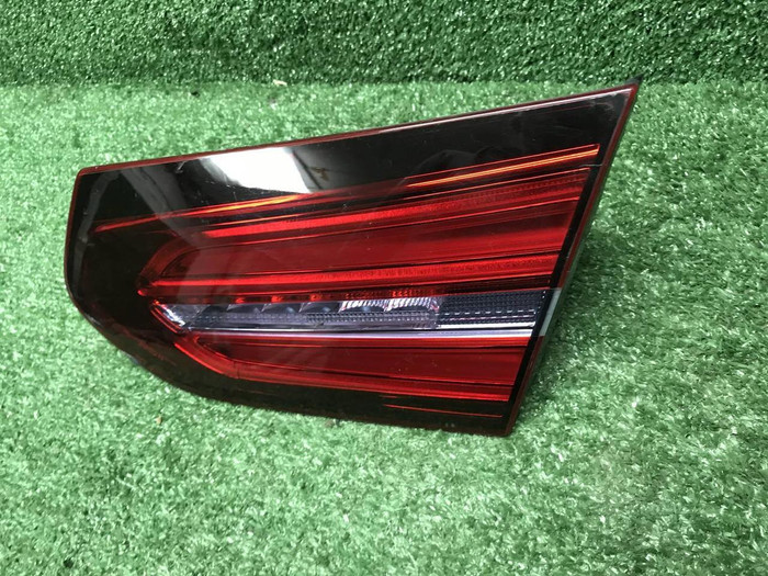 Фонарь правый внутренний Mercedes GLE c292 (15-19)