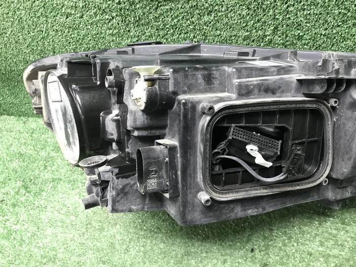 Фара левая Mercedes CLA C118 (2019-2023) LED