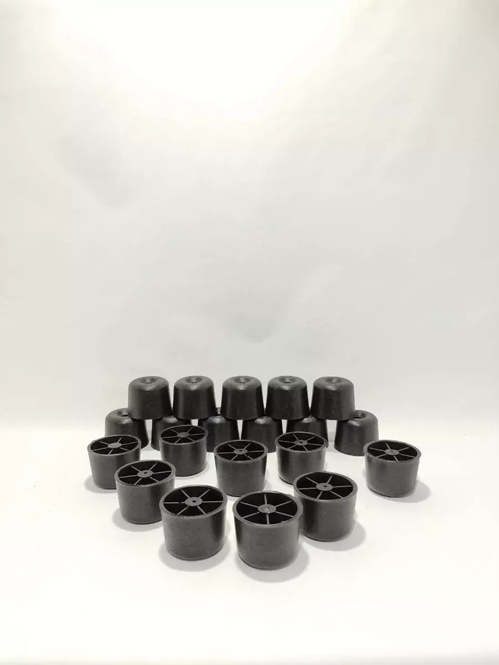 Мебельные ножки пластиковые для дивана шкафа и тумбочки