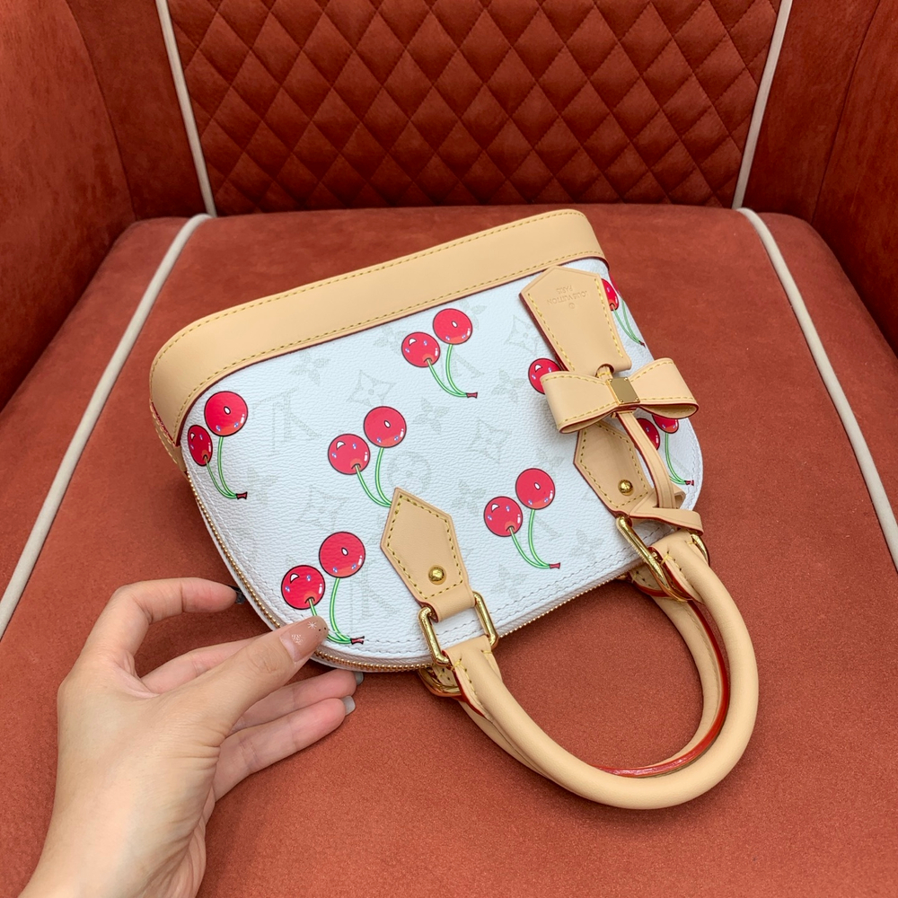 Louis Vuitton Alma BB