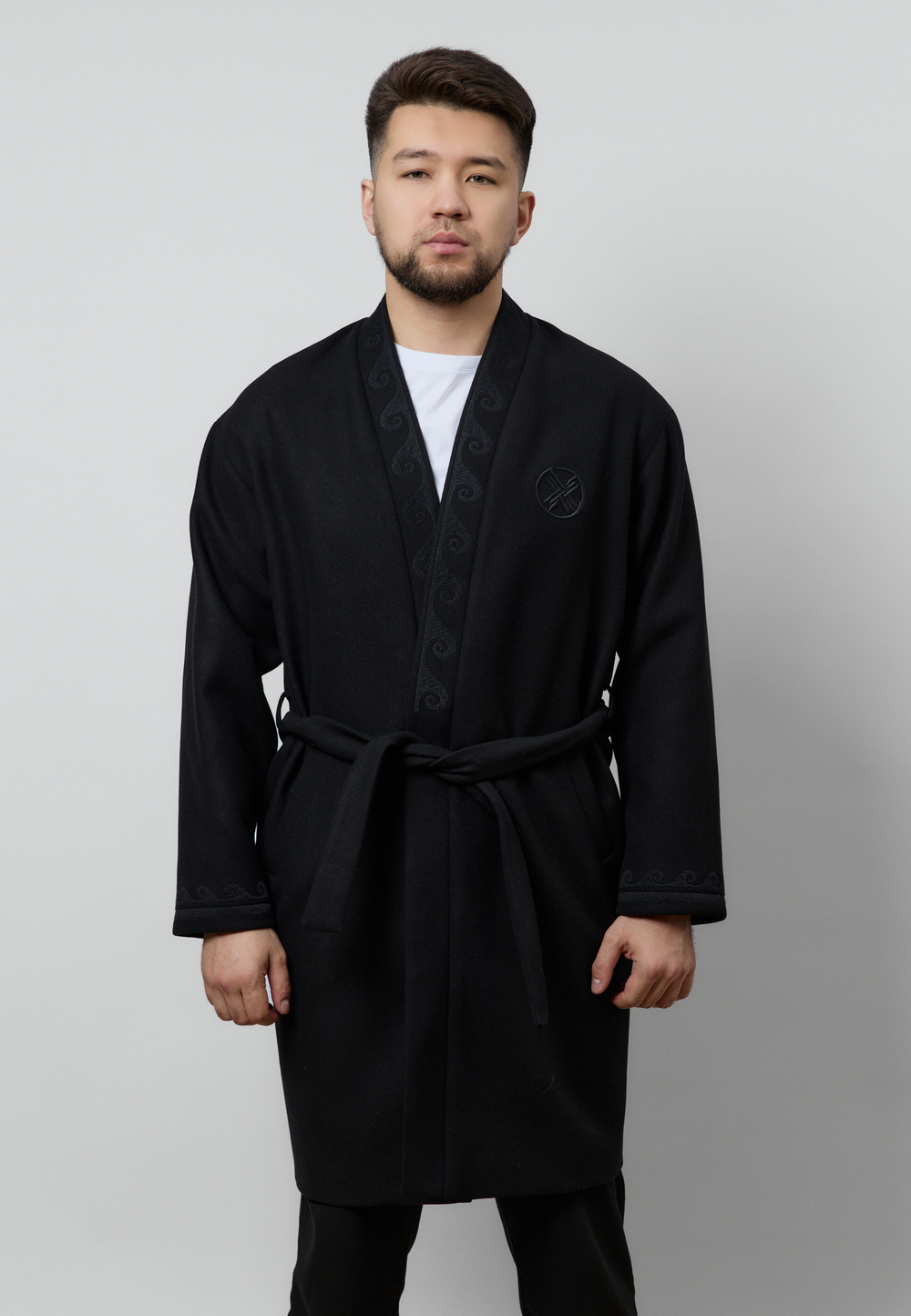 Шапан шерстяной OYU TOLQYN BLACK