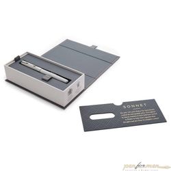 Перьевая ручка Parker Sonnet Premium F540 Pearl Metal в коробке (1931547)