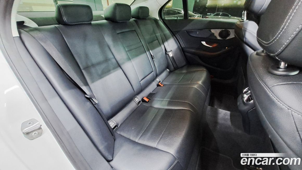 Mercedes-Benz C-Class W205 C200 (06.2020)