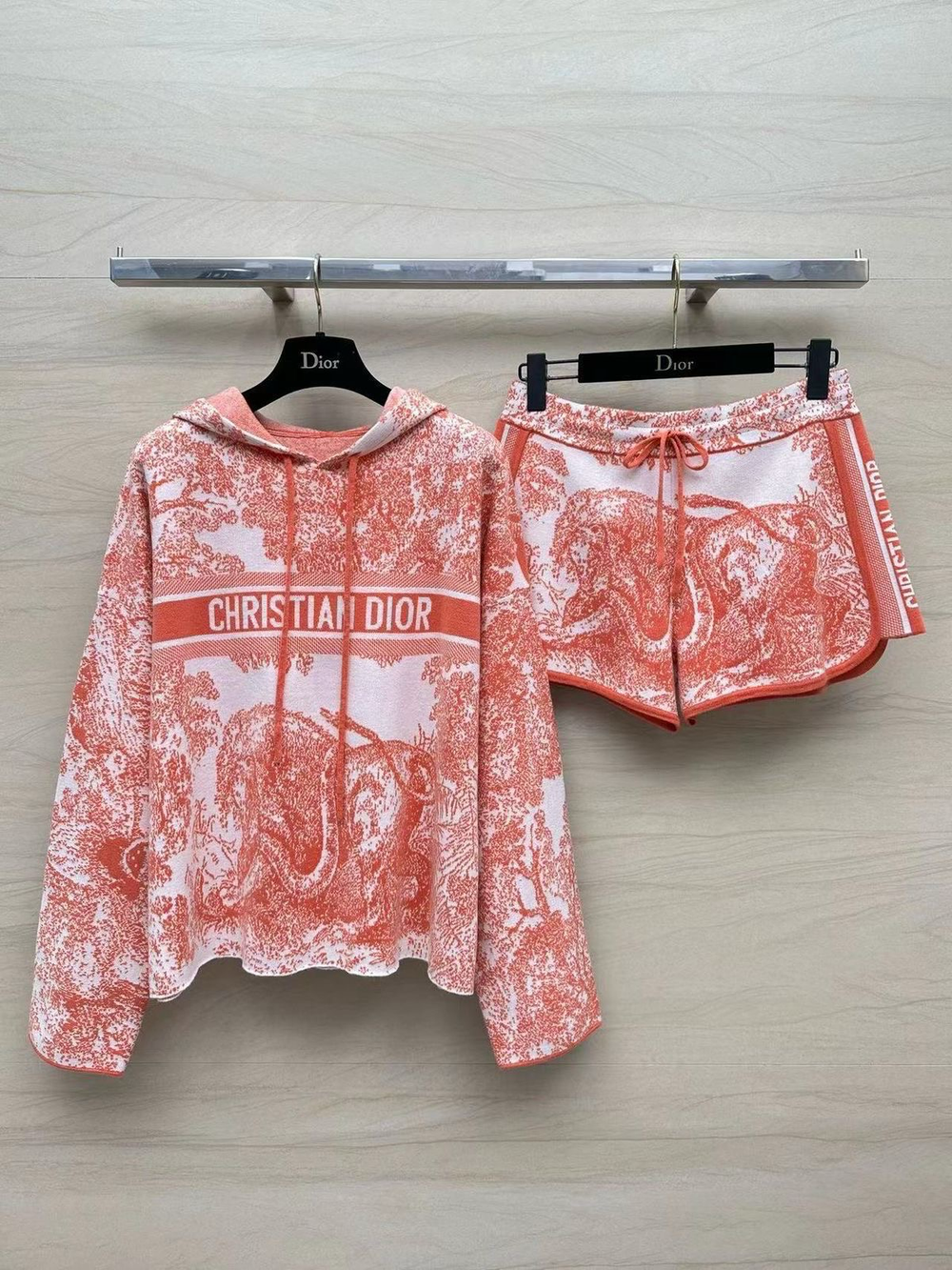 Костюм Christian Dior