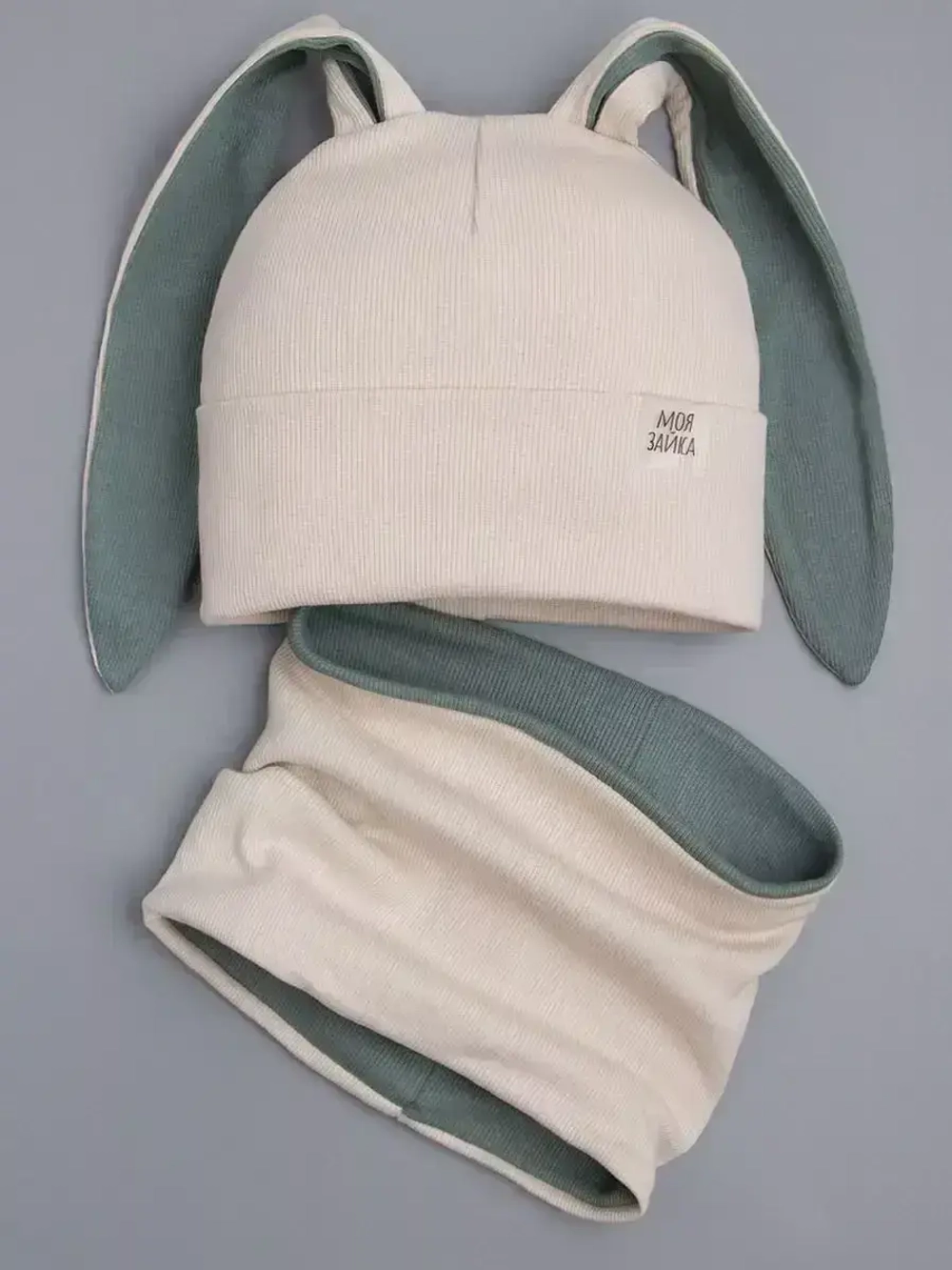 Шапка для девочек осенняя, с ушками бежевая