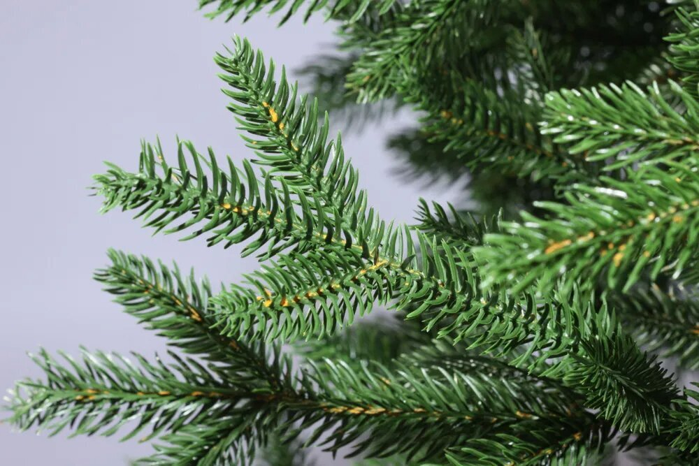 Искусственная новогодняя елка Царь Елка Фаворит, литая, 220 см