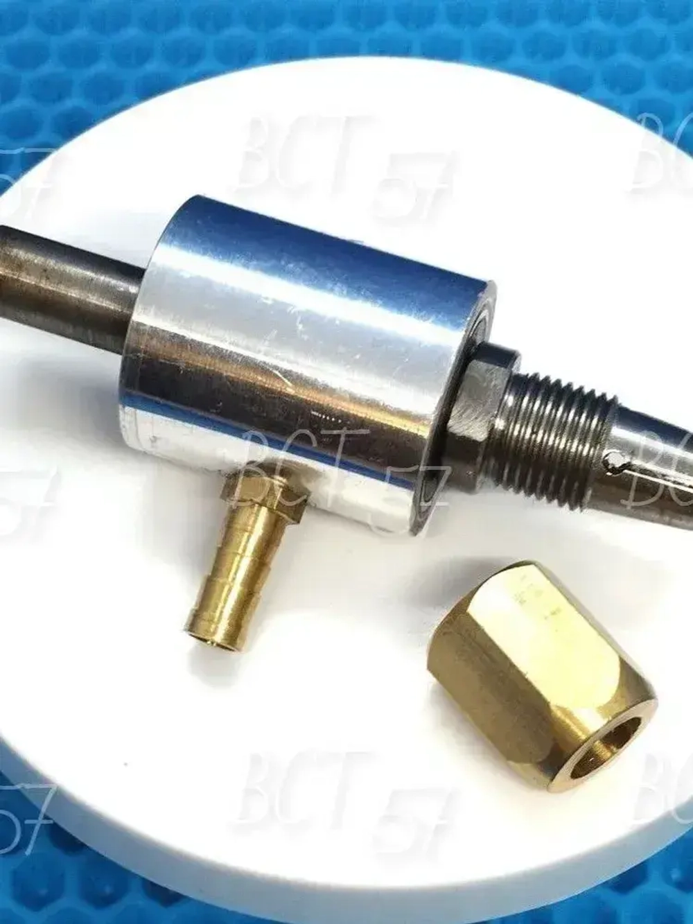 Устройство узел переходник подачи воды универсальный для дрели устройство для алмазных коронок