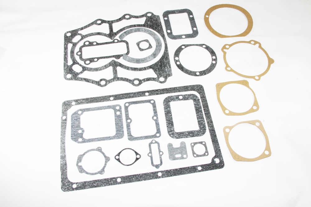 Набор прокладок КПП и делит. КАМАЗ (Москва) ( ОЕ 03-20-200 )