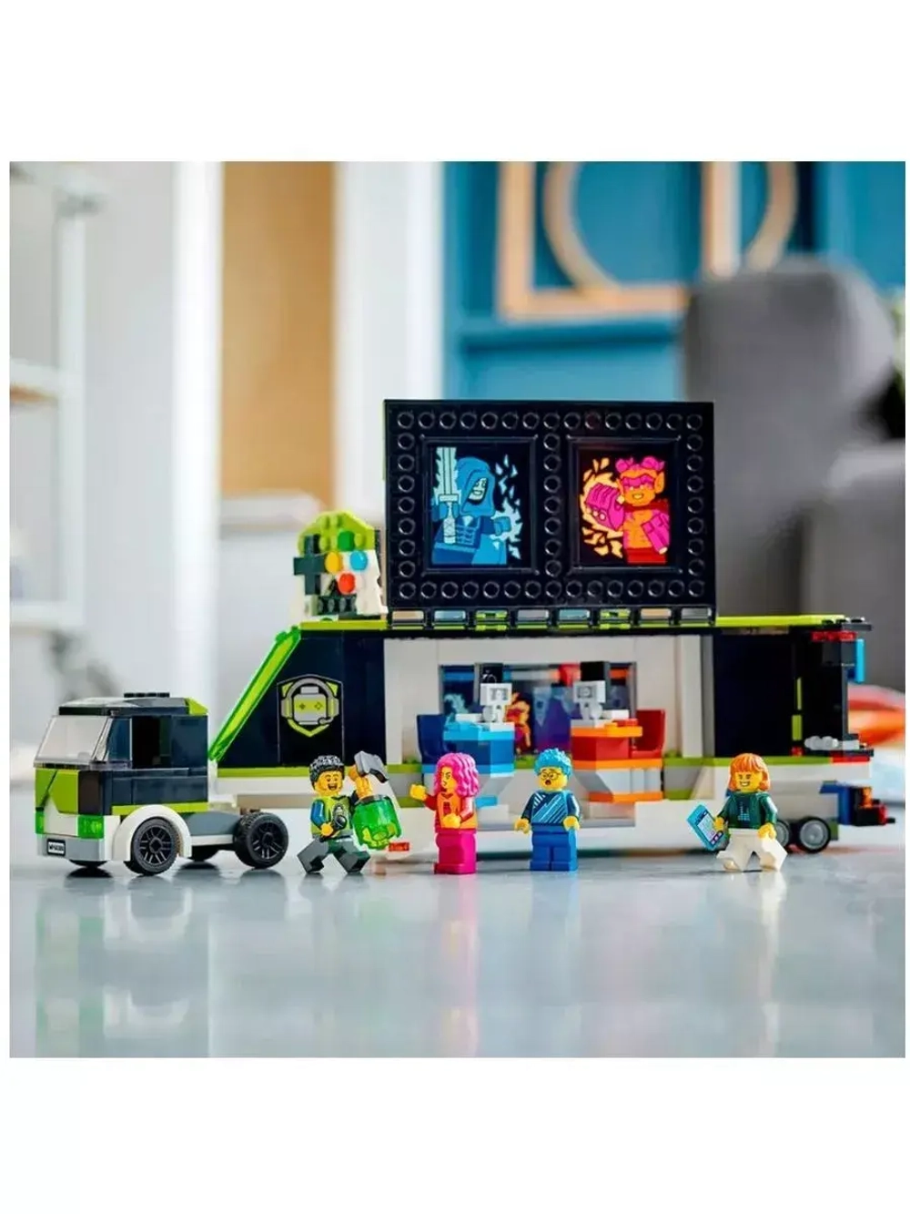 Конструктор Сити Геймерский грузовик для турниров 378 дет