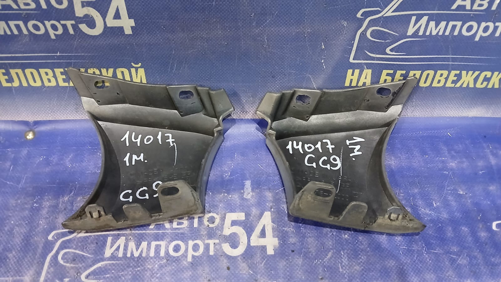 Решетка радиатора SUBARU IMPREZA 2000-2002