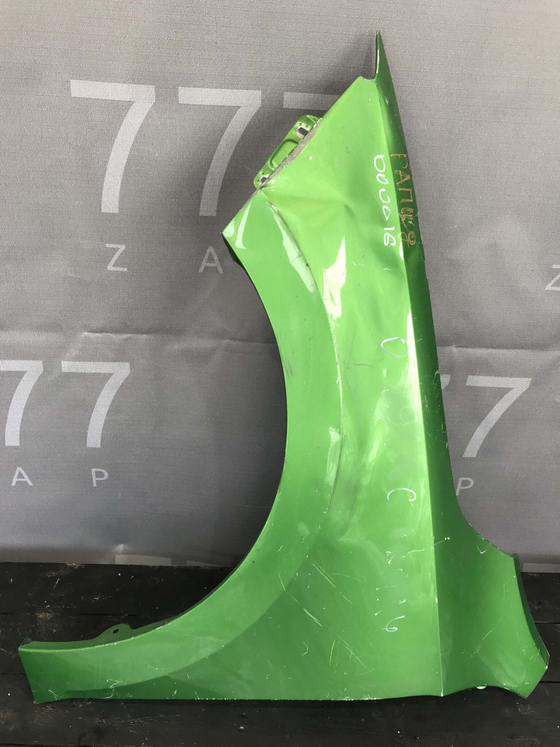 Skoda Rapid Крыло левое Б/У Оригинал 5JA821021D