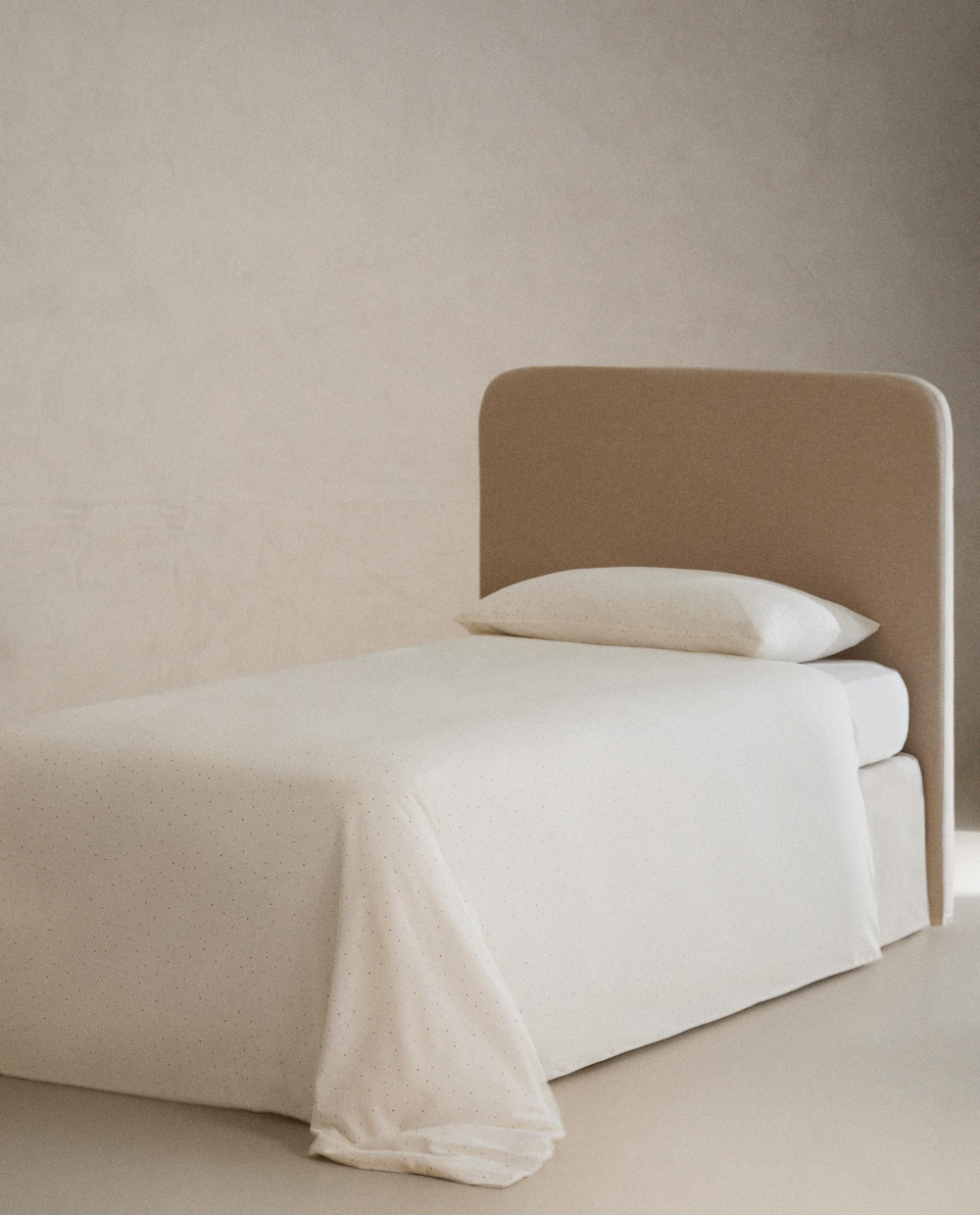 Пододеяльник Zara Home, лён 55%, хлопок 45%, однотонный, 2645/088