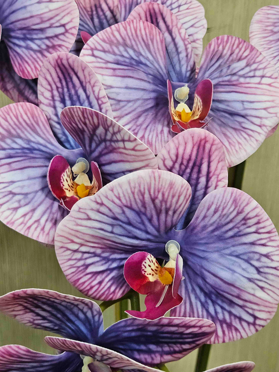 Орхидеи искусственные в горшке Аметист 3 ветки, 65см